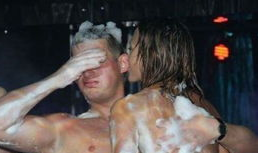 欧美男女激情视频,揭秘异域风情下的爱情火花